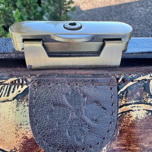 Patricia Nash Vintage Tooled Leather Doctor Bag Burnished Floral Frame Satchel - Picture 9 of 13